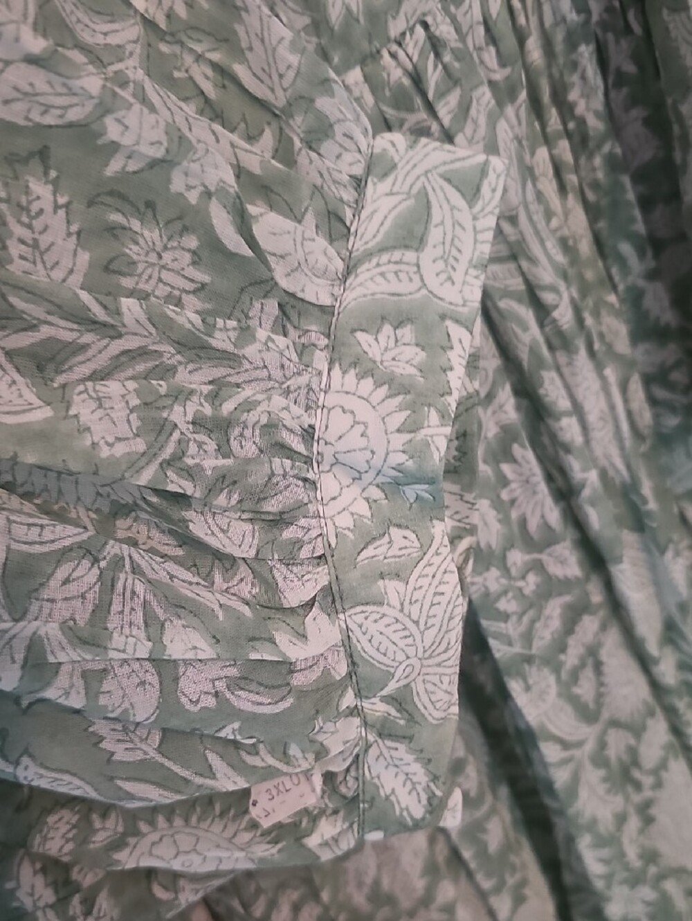 Daughters of India Mint Green Floral Tie-Neck Top - Picture 5 of 6